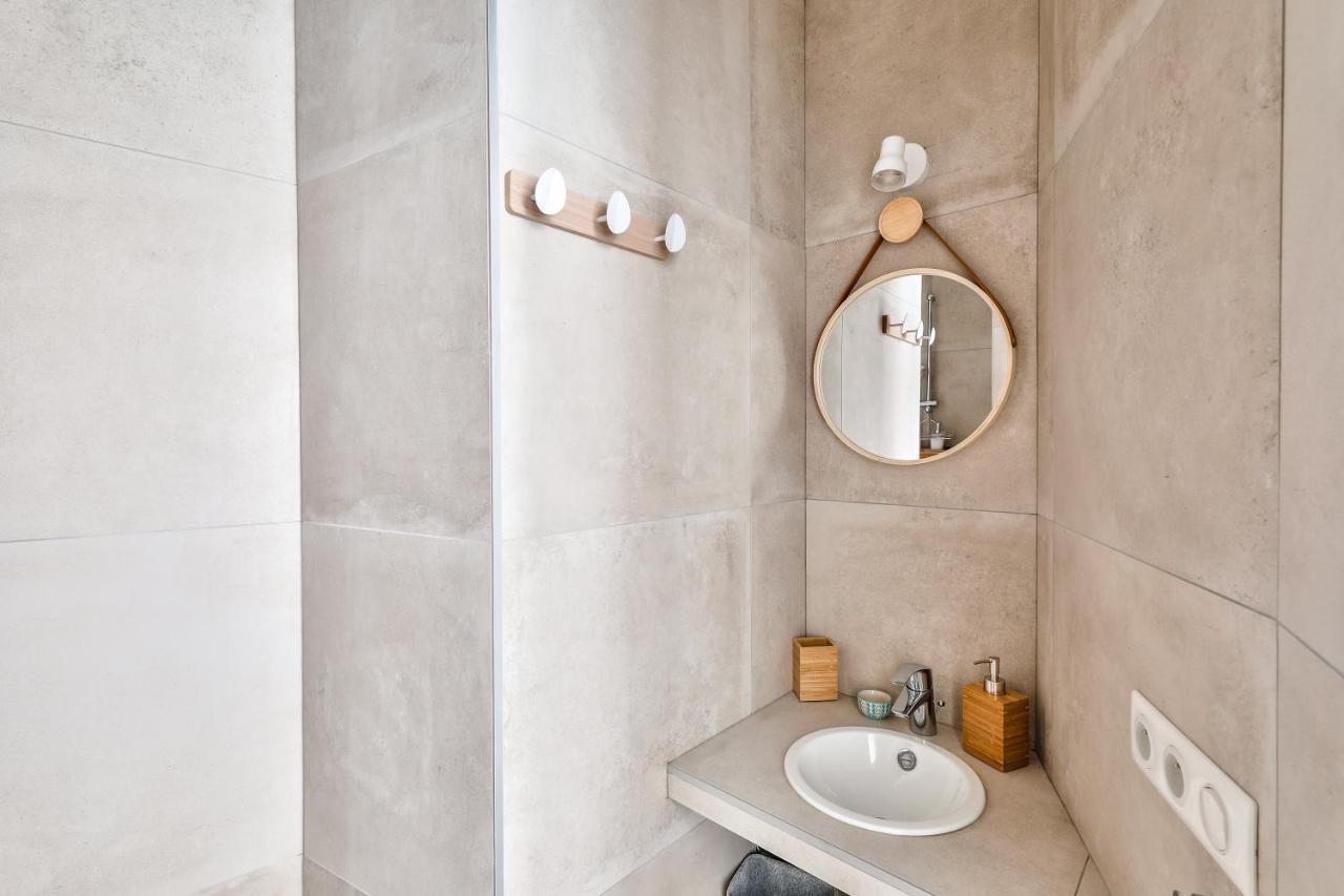 New Stunning 4 Bdrs Apt, With Ac - Le Marais パリ エクステリア 写真